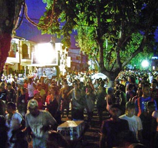 Carnaval na Rua da Gamboa do Morro de São Paulo